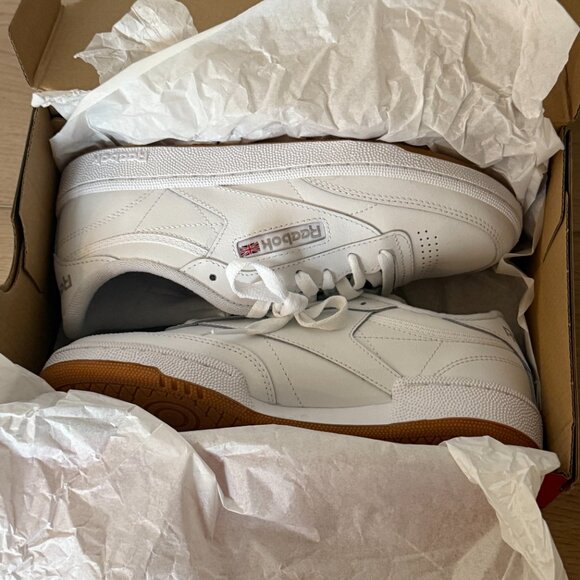 Reebok Classic Club C 85 - BRAND NEW - Picture 3 of 6